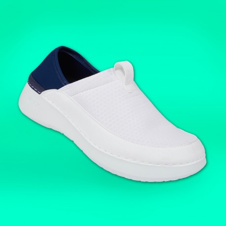 Feel Flex white sneakers