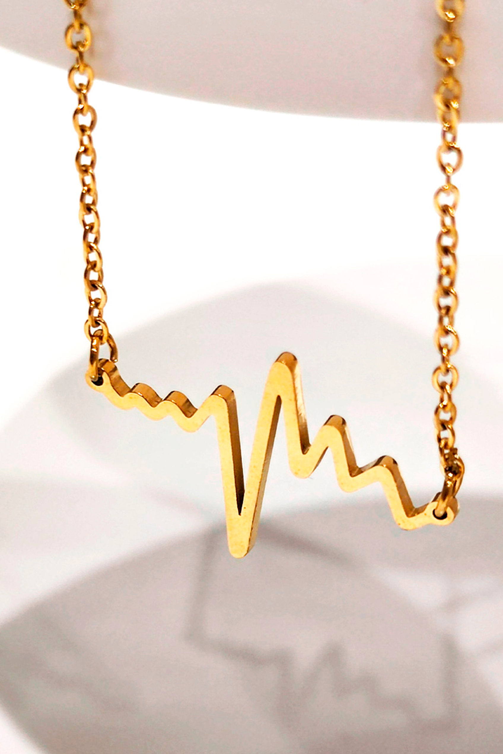 Colgante latido corazón - bañado en oro