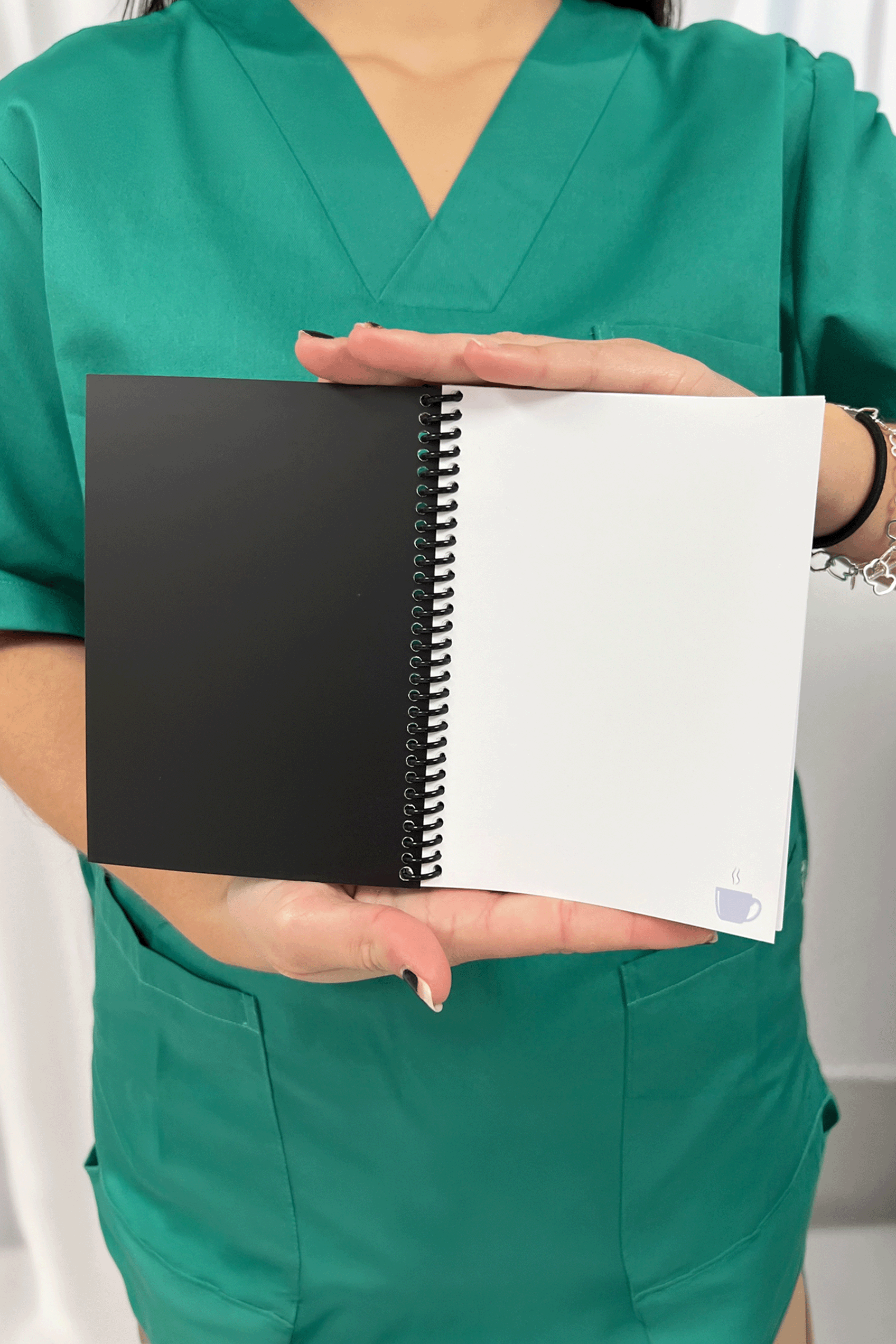 Libreta A6 - N·U·R·S·E·S