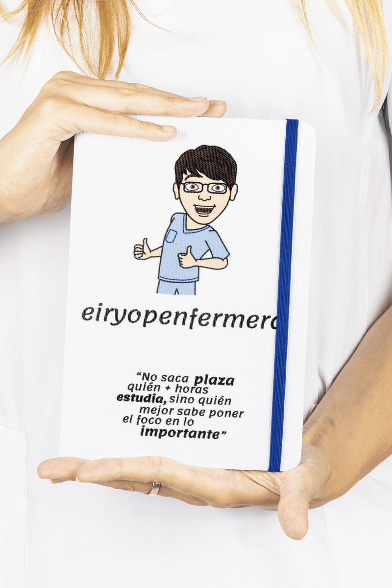 Libreta A5 con goma azul – Eiryopenfermera-zoom-