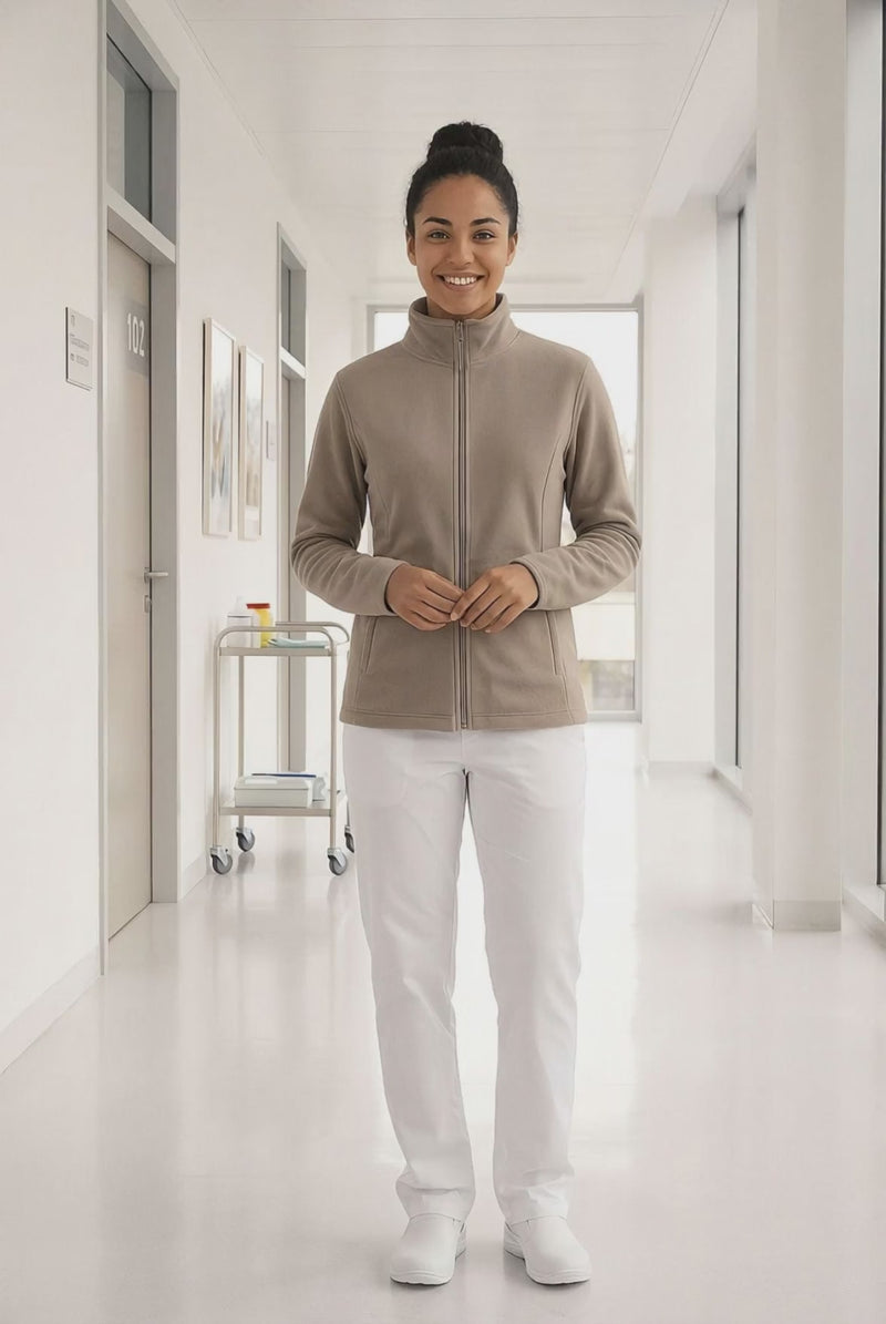 Forro Polar Sanitario Mujer Personalizado – Lavanda con bordado Técnico de laboratorio-zoom-